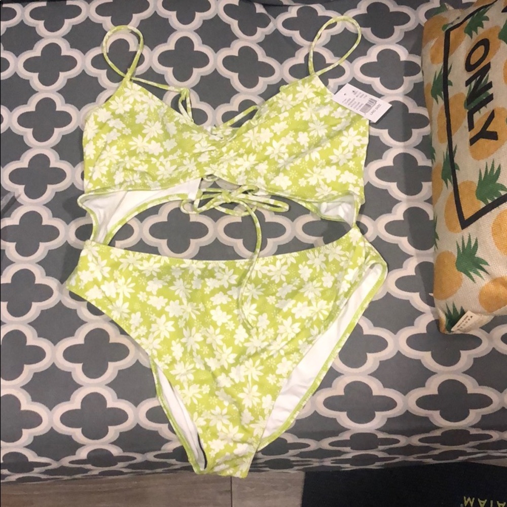 NWT LA Hearts bathing suit
